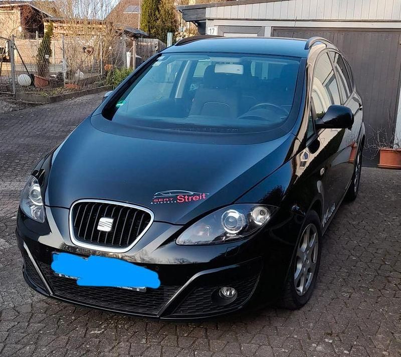 Gebraucht Seat Altea 4You 140 PS (102 kW) 2014 Schwarz Van / Kleinbus