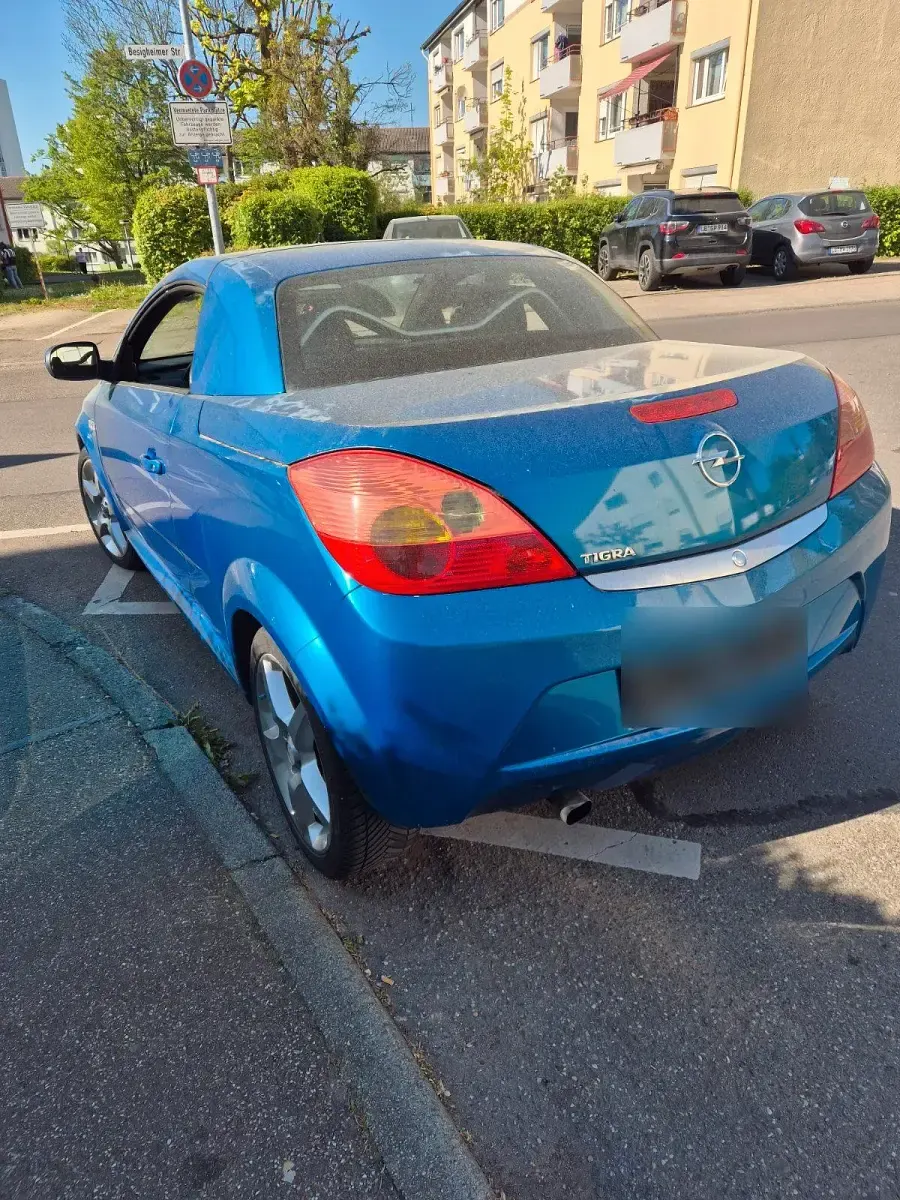 Gebraucht Opel Tigra 125 PS (91 kW) 2004 Blau Cabrio