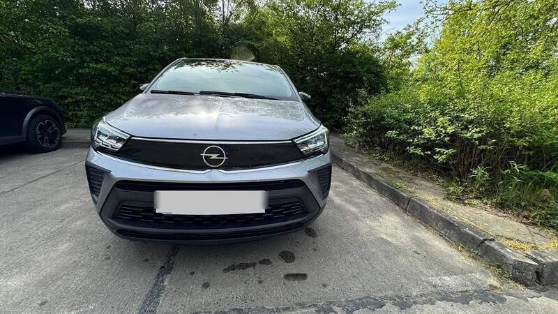 Grau Gebraucht 2022 Opel Crossland SUV | 13.700 € (Superpreis) - Bild 1/4