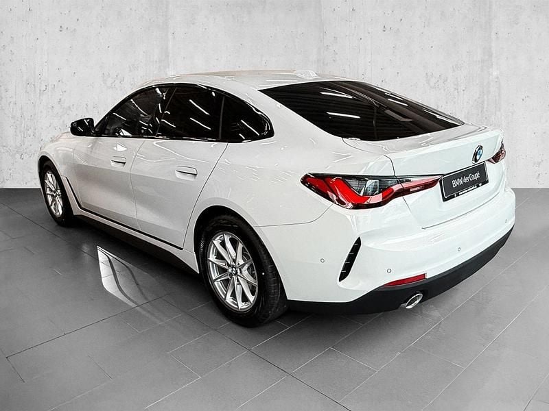 Neu BMW 420 Sport Line 184 PS (135 kW) 2025 Weiß Coupé