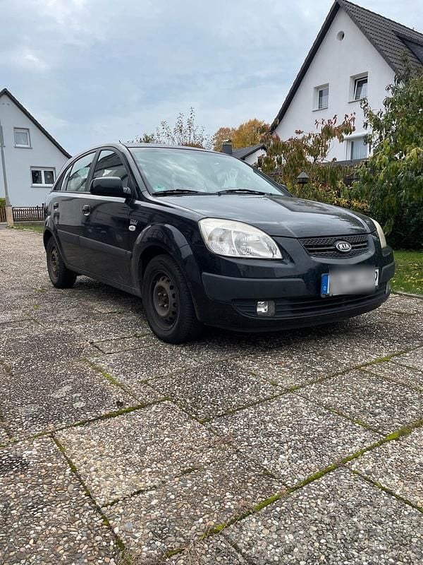 Schwarz Gebraucht 2008 Kia Rio Kleinwagen | 1.600 € (Guter Preis) - Bild 1/4