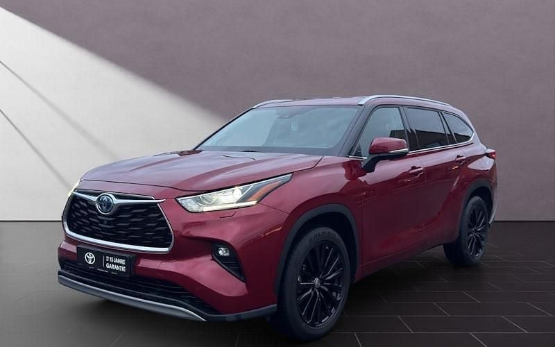 Rot Gebraucht 2024 Toyota Highlander Luxury SUV | 62.990 € (Fairer Preis) - Bild 1/4