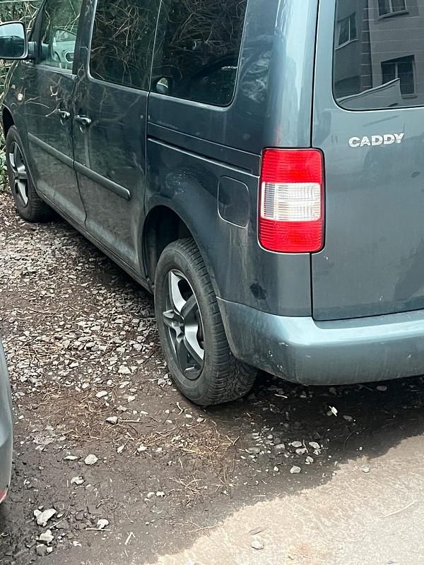 Gebraucht VW Caddy 105 PS (77 kW) 2007 Andere farben Van / Kleinbus