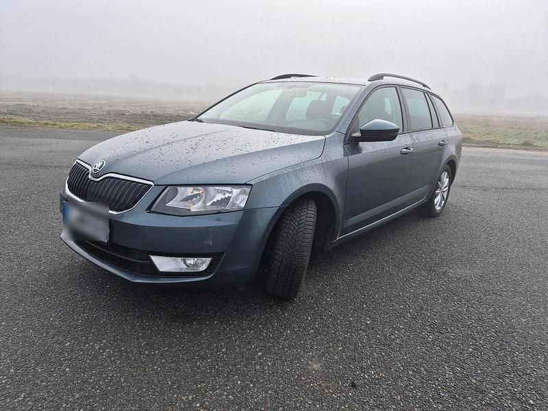 Gebraucht Skoda Octavia 150 PS (110 kW) 2016 Grau Kleinwagen