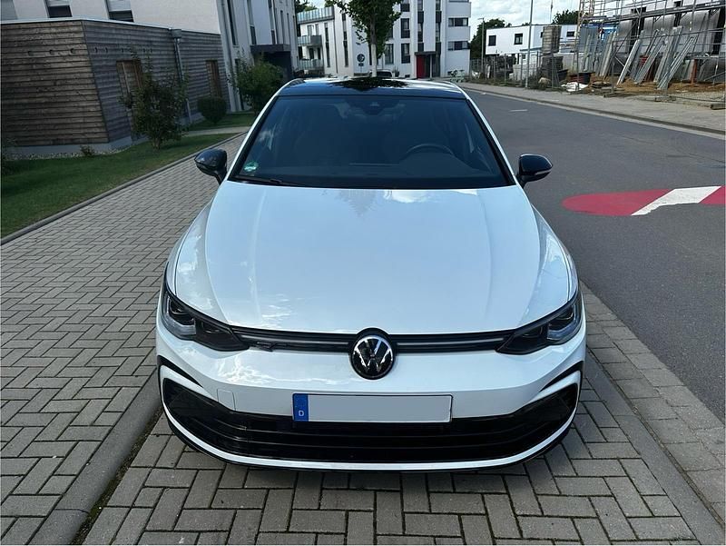 Gebraucht VW Golf VIII R-line 190 PS (139 kW) 2022 Weiß Limousine