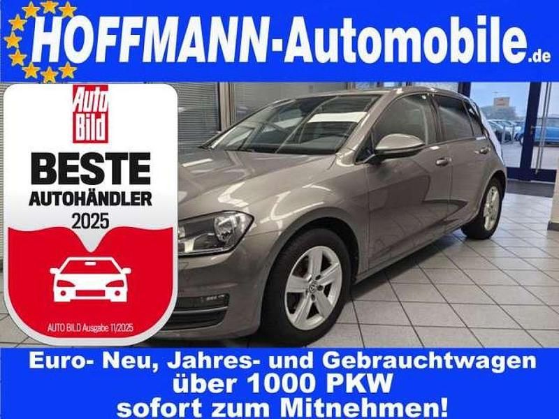 Limestonegreymet. (metallic) Gebraucht 2014 VW Golf VII Comfortline Limousine | 4.900 € (Superpreis) - Bild 1/3