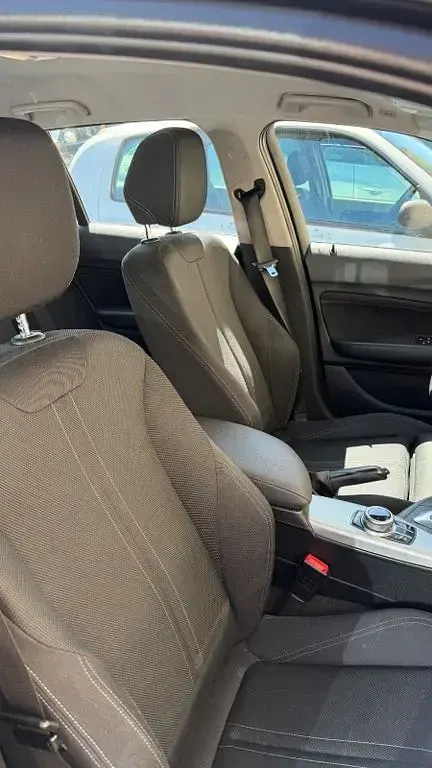 Gebraucht BMW 116 Sport Line 116 PS (85 kW) 2017 Schwarz Kleinwagen