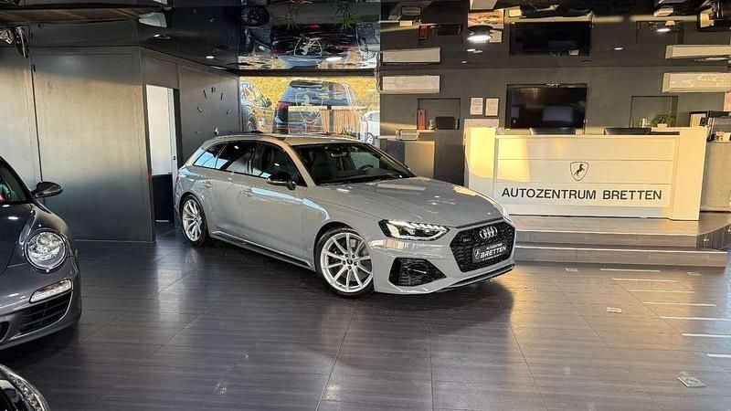 Gebraucht Audi RS4 Ambiente 450 PS (330 kW) 2021 Grau Kombi