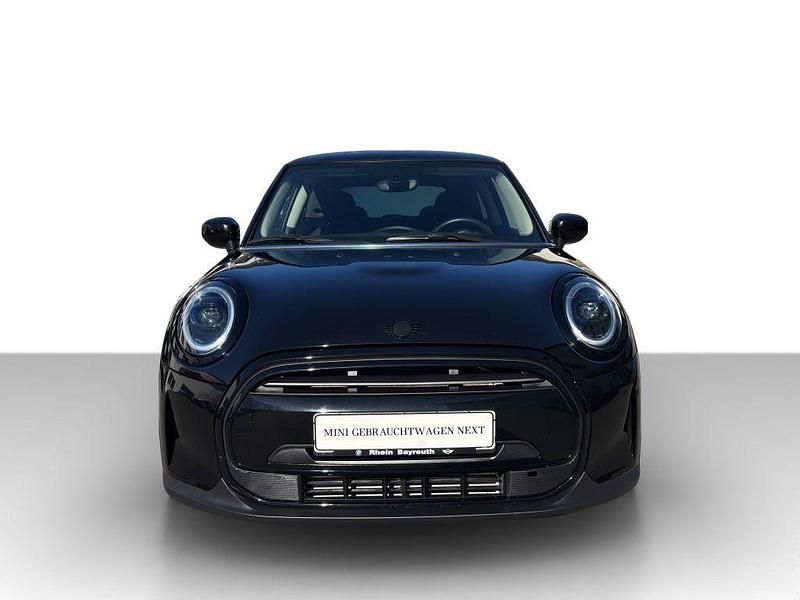 Gebraucht Mini Cooper Essential 136 PS (100 kW) 2022 Midnight black met. Kleinwagen