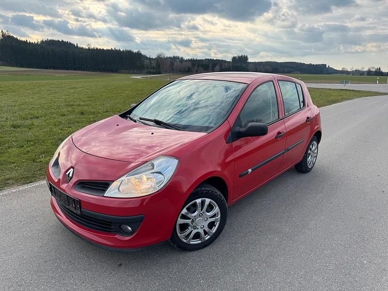 Gebraucht Renault Clio II 75 PS (55 kW) 2006 Rot Kleinwagen