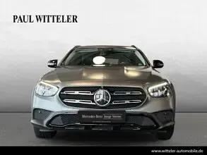 Gebraucht Mercedes E220 All-Terrain Avantgarde 194 PS (142 kW) 2022 Grau Kombi
