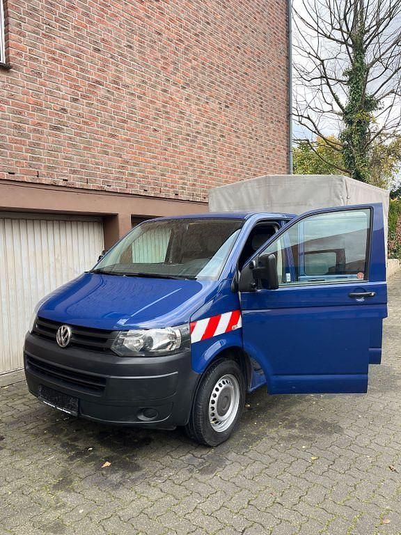 Blau Gebraucht 2014 VW T5 Van | 13.000 € - Bild 1/4