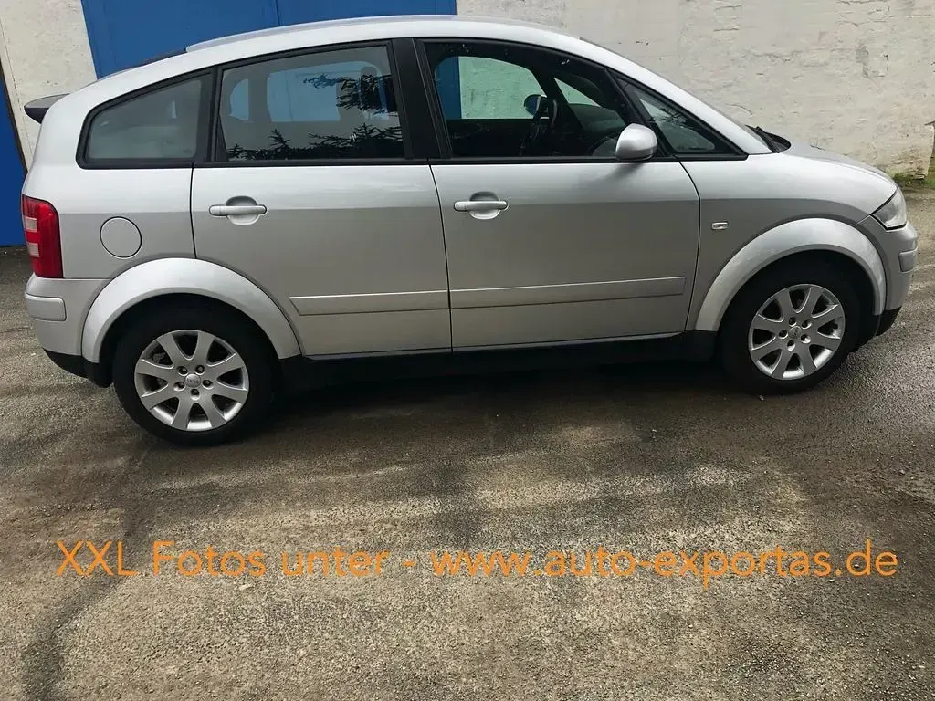 Usata Audi A2 110 CV (80 kW) 2002 Argento Utilitaria