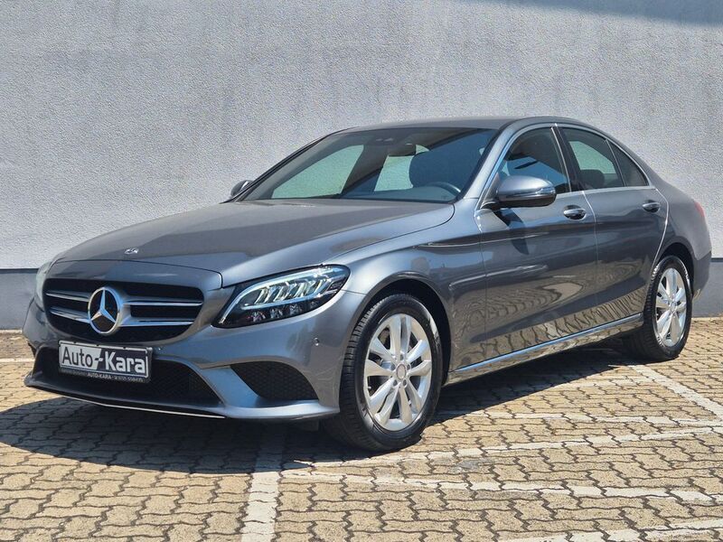 Selenitgrau (metallic) Gebraucht 2018 Mercedes C300 Avantgarde Limousine | 27.990 € (Guter Preis) - Bild 1/2