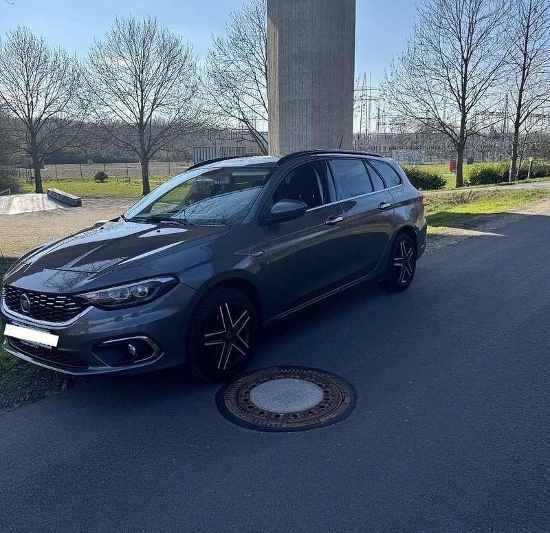 Gebraucht Fiat Tipo Lounge 120 PS (88 kW) 2017 Kombi