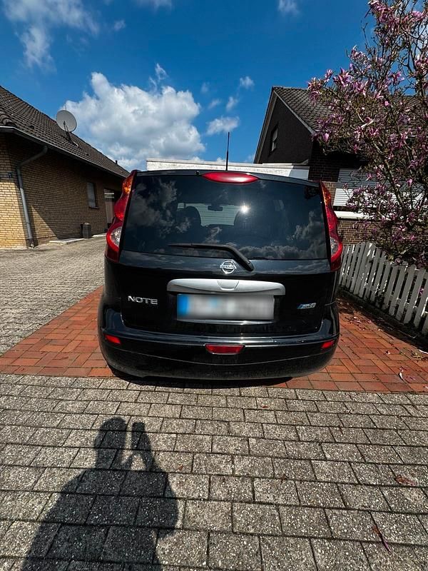 Usado Nissan Note 90 HP (66 kW) 2011 Citadino