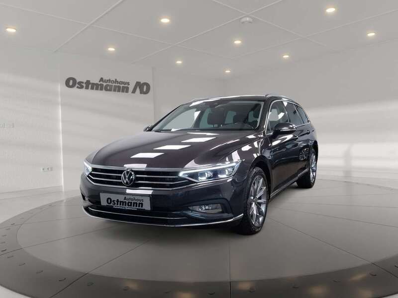 Mangangrau Gebraucht 2022 VW Passat Elegance Kombi | 28.991 € (Teuer) - Bild 1/4