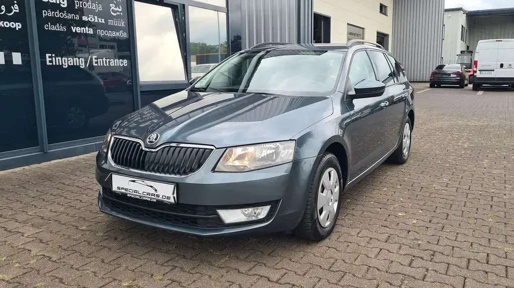 Gebraucht Skoda Octavia Ambition 110 PS (80 kW) 2016 Grau Kombi