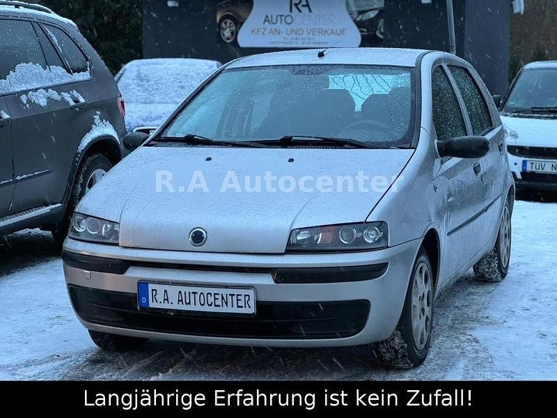 Silber Gebraucht 2001 Fiat Punto Limousine | 1.500 € (Fairer Preis) - Bild 1/4