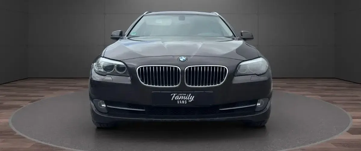 Usata BMW 520 184 CV (135 kW) 2012 Grigio Station wagon