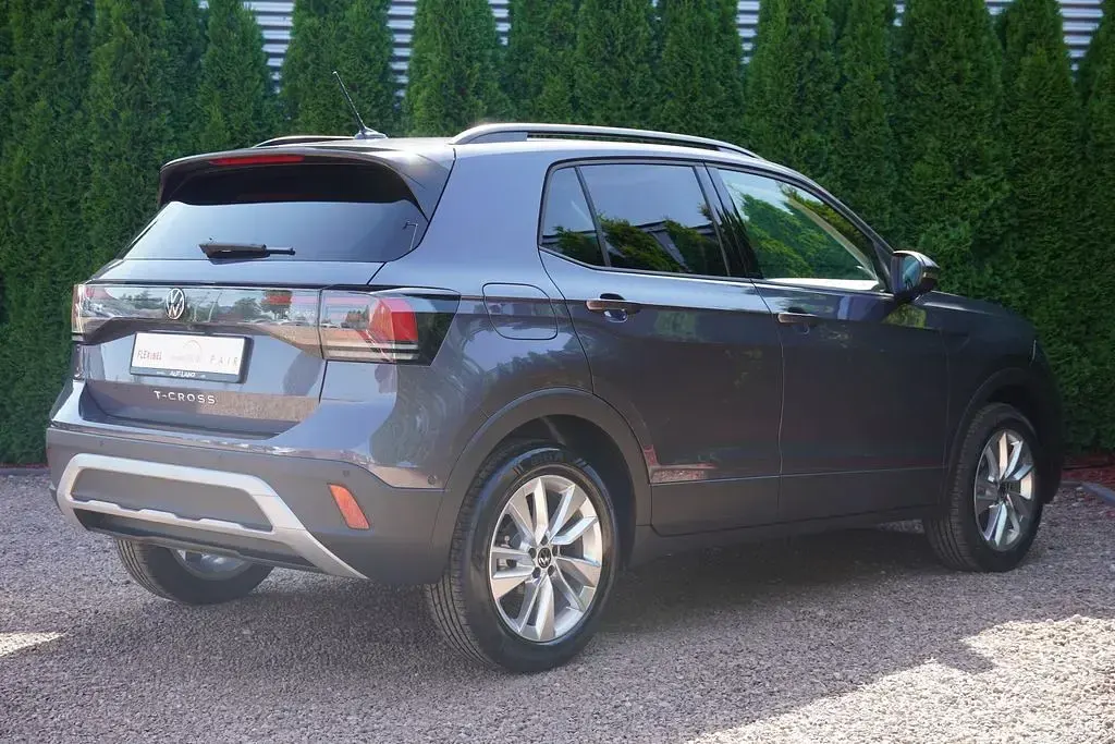 Neu VW T-Cross 116 PS (85 kW) 2026 Deepblackpearlmet. SUV