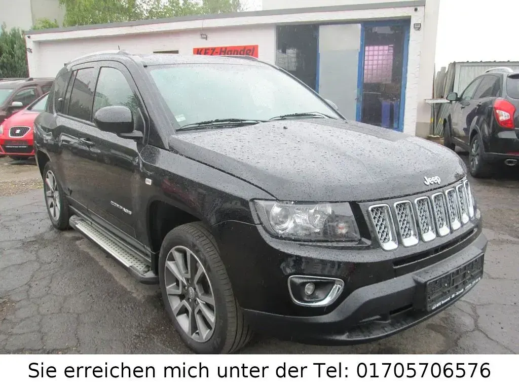 Usado Jeep Compass Limited 163 HP (119 kW) 2014 Preto SUV