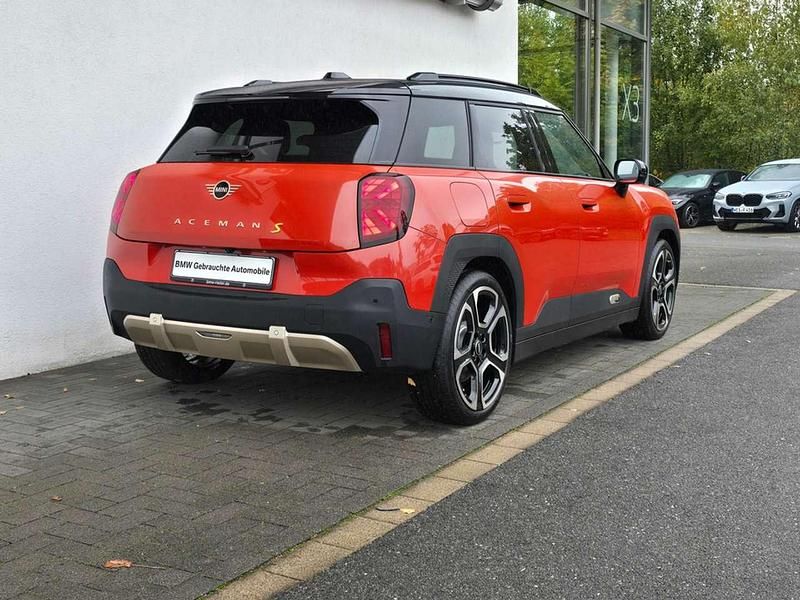 Gebraucht Mini Aceman Favoured 160 kW (218 PS) 2024 Rebel red metallic SUV