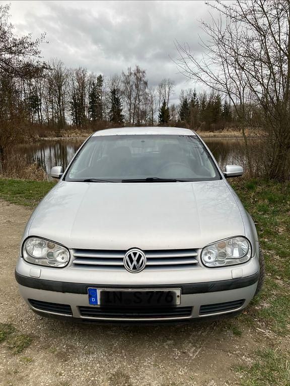 Gebraucht VW Golf III Basis 90 PS (66 kW) 1998 Silber Limousine