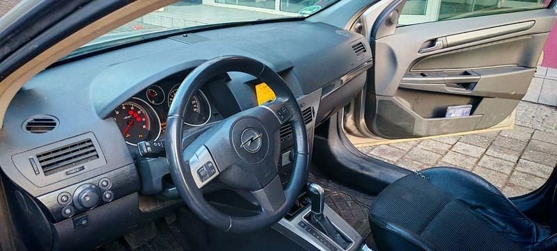 Gebraucht Opel Astra Sport 140 PS (102 kW) 2005 Beige Kombi