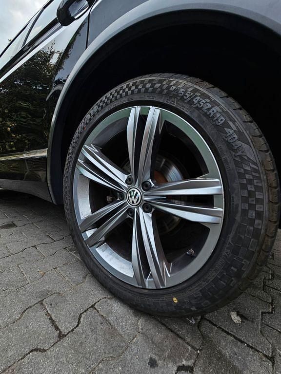 Gebraucht VW Tiguan Highline 190 PS (139 kW) 2017 Schwarz SUV