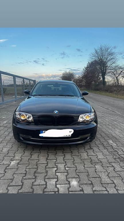 Gebraucht BMW 116 Performance 116 PS (85 kW) 2008 Schwarz Kleinwagen