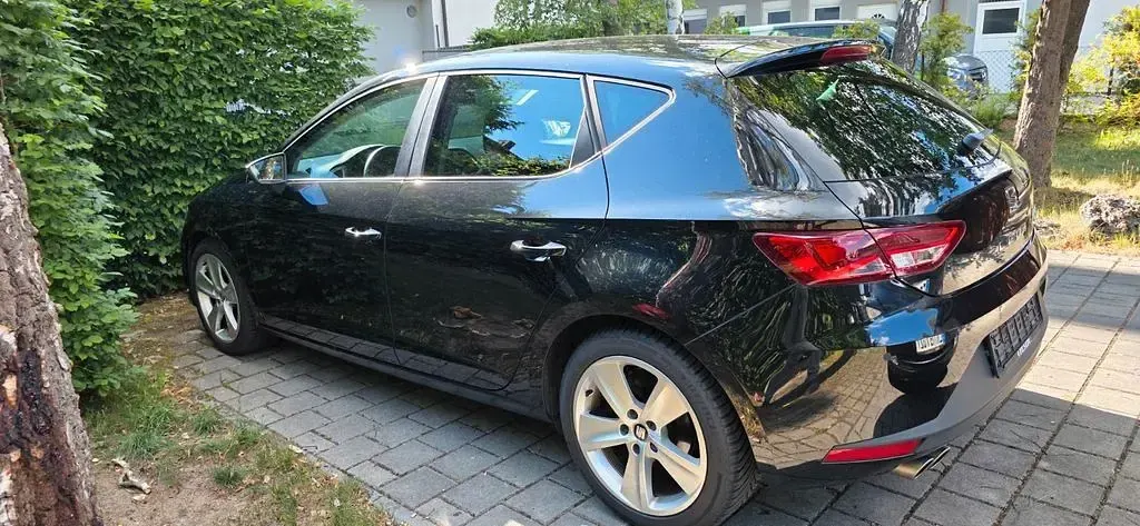 Gebraucht Seat Leon FR 140 PS (102 kW) 2014 Schwarz Limousine