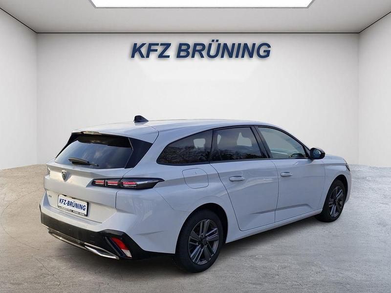 Gebraucht Peugeot 308 SW Allure 131 PS (96 kW) 2024 Okenit weiß metallic (m0su (metallic) Kombi