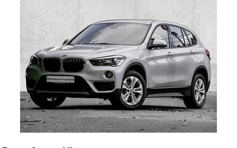 Silber Gebraucht 2019 BMW X1 Advantage SUV | 17.950 € (Superpreis) - Bild 1/4