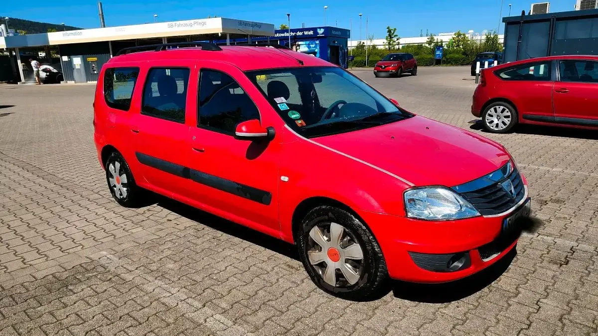 Second-hand Dacia Logan 105 CP (77 kW) 2009 Roșu Break