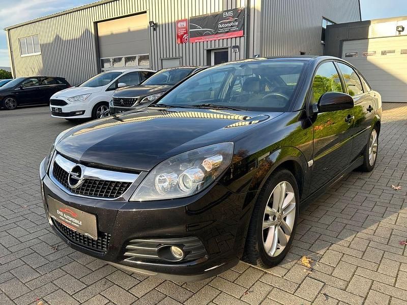 Schwarz Gebraucht 2006 Opel Vectra GTS Sport Limousine | 3.990 € (Teuer) - Bild 1/4
