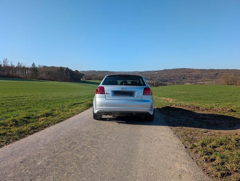 Gebraucht Audi S3 S-Line 325 PS (239 kW) 2009 Silber Kleinwagen
