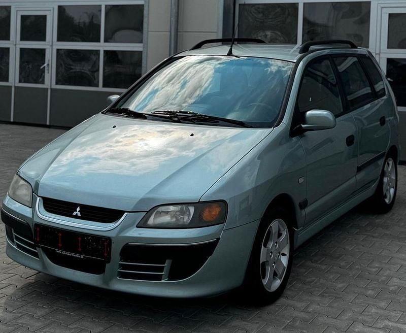 Silber Gebraucht 2003 Mitsubishi Space Star Van / Kleinbus | 899 € (Superpreis) - Bild 1/4