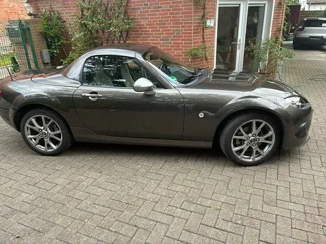 Gebraucht Mazda MX5 Sendo 126 PS (92 kW) 2014 Grau Cabrio