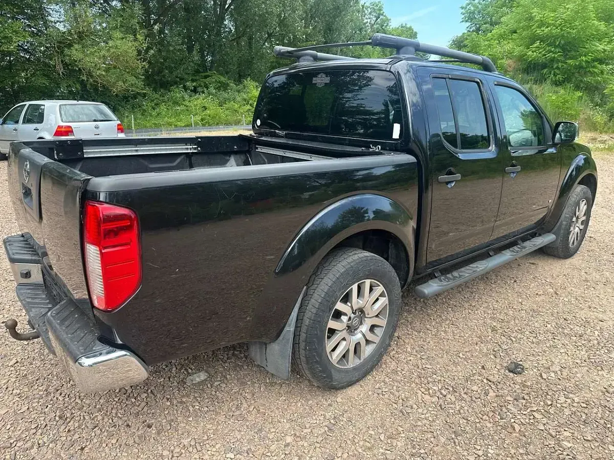 Gebraucht Nissan Navara 231 PS (169 kW) 2012 Schwarz Pickup