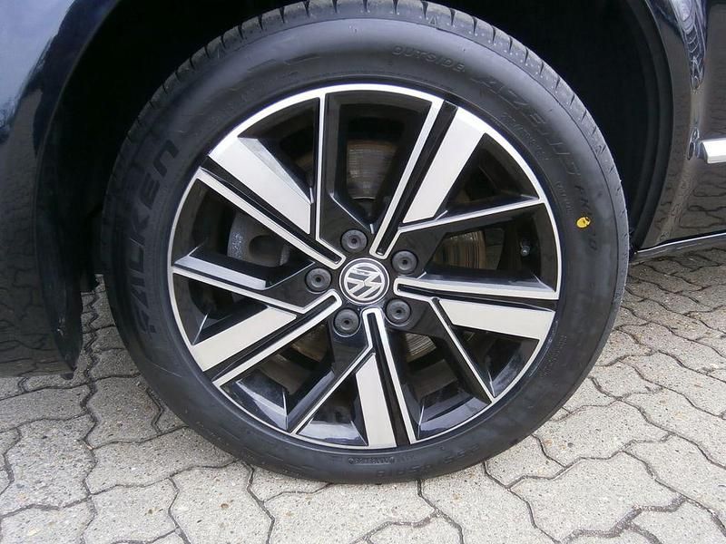 Gebraucht VW Multivan Comfortline 199 PS (146 kW) 2021 Schwarz Van