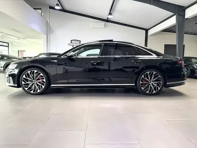 Gebraucht Audi S8 Comfort 571 PS (419 kW) 2020 Schwarz Limousine