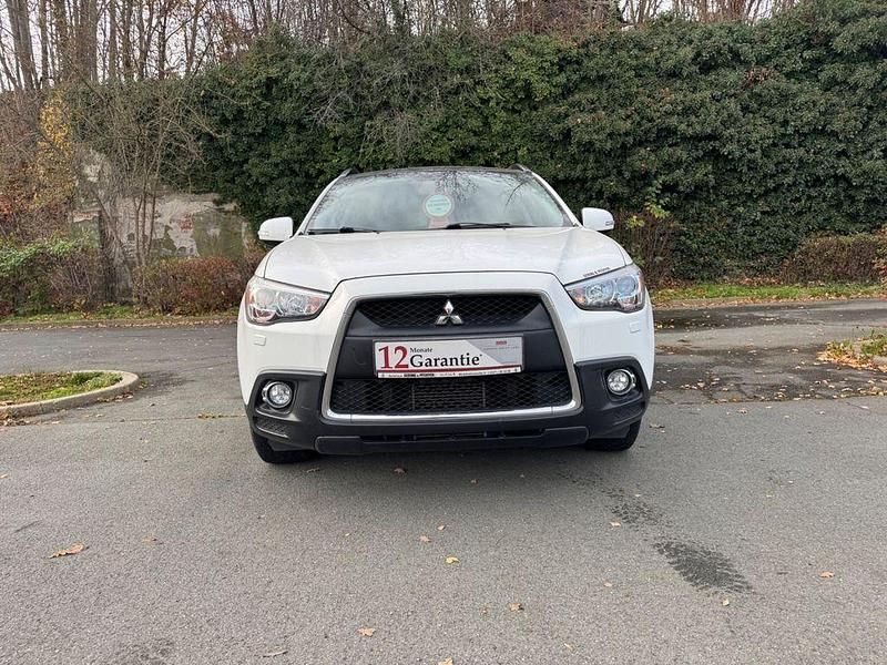 Weiß Gebraucht 2012 Mitsubishi ASX Intense SUV | 8.499 € (Fairer Preis) - Bild 1/4