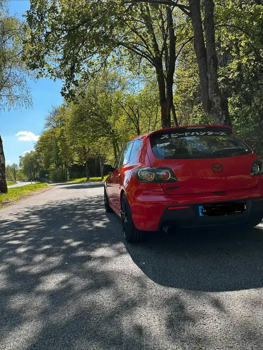 Gebraucht Mazda 3 270 PS (198 kW) 2008 Rot Limousine