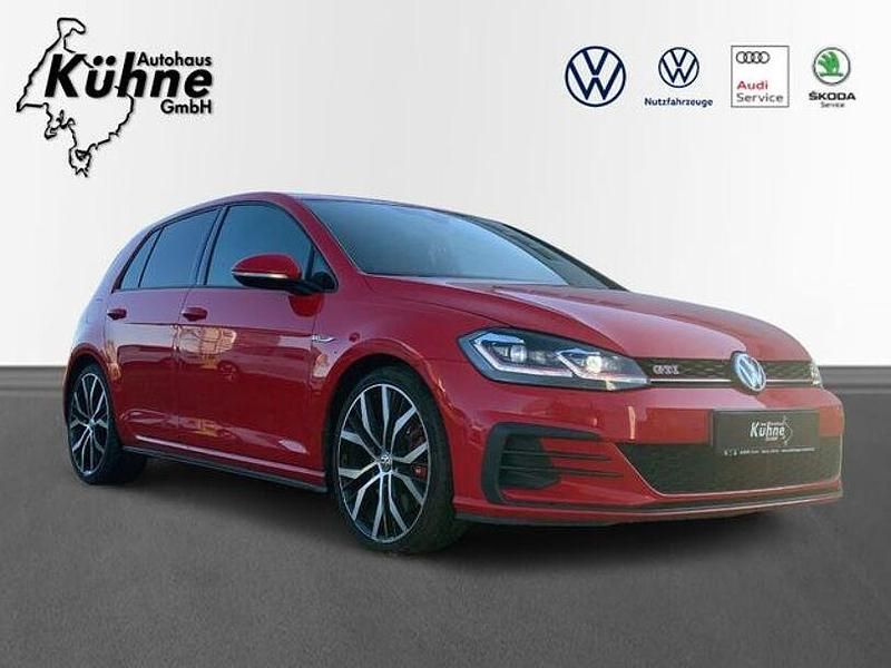 Rot Gebraucht 2019 VW Golf VII GTI Limousine | 22.489 € (Fairer Preis) - Bild 1/4