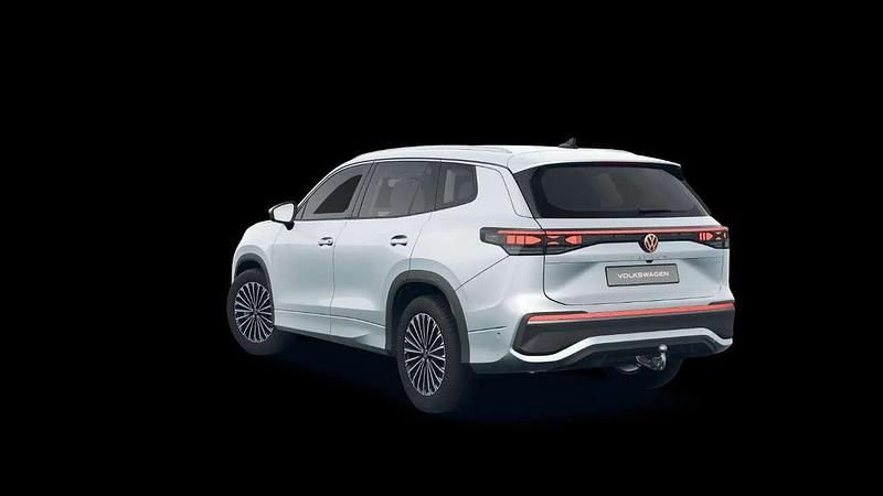 Gebraucht VW Tayron Elegance 150 PS (110 kW) 2025 Oyster silver metallic SUV