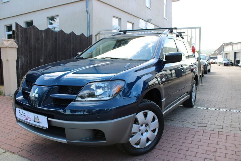 Blau Gebraucht 2004 Mitsubishi Outlander Comfort Edition SUV | 2.990 € (Fairer Preis) - Bild 1/4