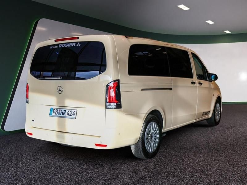 Gebraucht Mercedes Vito 136 PS (100 kW) 2025 Beige / hellelfenbein Van