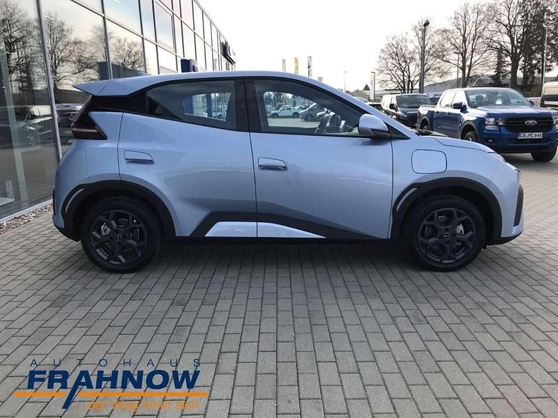 Neu BYD Dolphin Boost 64 kW (88 PS) 2026 Ice blue Kleinwagen