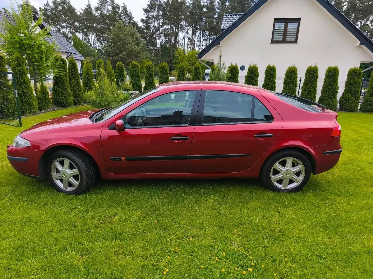 Gebraucht Renault Laguna II 107 PS (78 kW) 2002 Rot Limousine